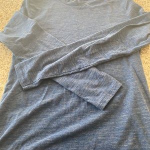 SZ Small Men’s Long Sleeved Hollister shirt